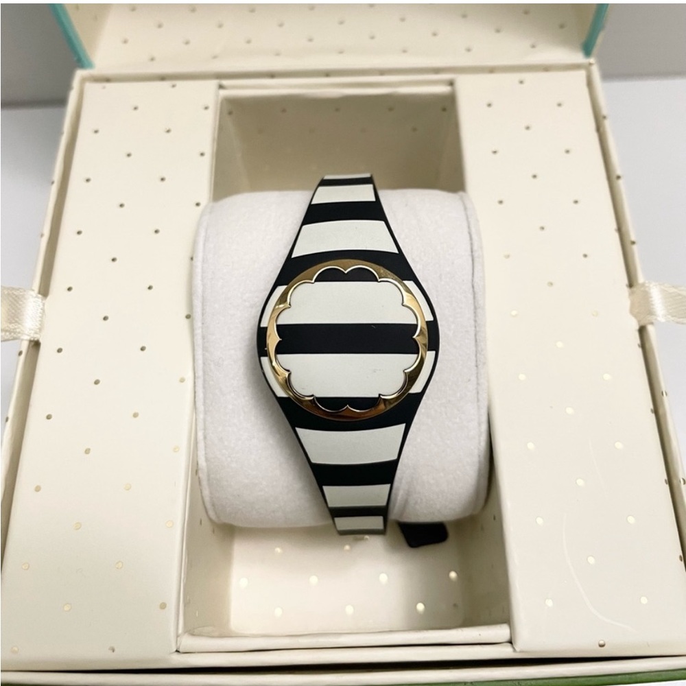 NWT Kate Spade Scalloped Activity Tracker FitBit